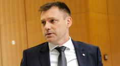 Slovenského ministra bolelo břicho. Lékaři rozhodli o okamžité operaci