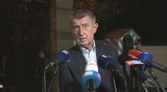 "Premiér si vypral 400 milionů korun," řekl Bartoš. Babiš hrozí žalobou