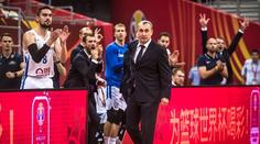 Snad čeští fanoušci vypijí hodně piv, přeje si trenér basketbalistů