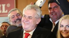 Miloš Zeman přichystal pro kamarády obří párty! Pohostí je gulášem a vínem