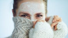 Hygienici varují před nebezpečnou kosmetikou. Má ji doma skoro každý