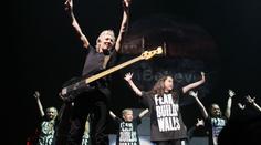 Roger Waters v Praze zbořil zeď! Vyprodaná aréna řvala nadšením!