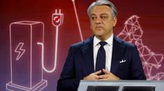 Je to konec. Spalovací motory už v Evropě stejně nikdo nevyvíjí, vzkazuje šéf Renaultu