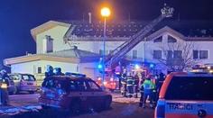Požár domu s pečovatelskou službou na Semilsku má jednu oběť