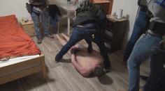 Zásahovka si došla pro skupinu cizinců. Měli převádět lidi přes hranice