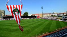 Boj s městem o stadion má smutný konec: Viktoria Žižkov je na prodej