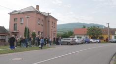 Kauza odvolaného ředitele z Břeclavska vrcholí: Bojují za něj žáci i rodiče