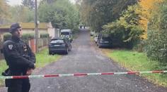 Muž měl v Plzni postřelit 13letou dívku. Policie po podezřelém hodiny pátrala