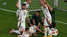 Děsivé zranění, hráč zůstal bezvládně ležet. Maďaři mu věnovali vítězství