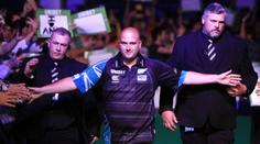 Začal World Cup of Darts! Čeští šipkaři měří síly se světovou elitou