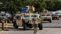 V USA to vře. Trump povolal Národní gardu do hlavního města, místní se bouří
