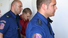 Zavraždil ženu po vánočním večírku v Kralupech. Odsedí si 14 let