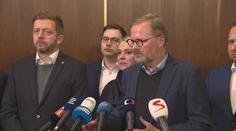 Češi nejvíc důvěřují hasičům. Vláda v průzkumu dopadla katastrofálně
