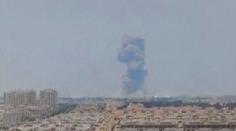 Obří exploze v Číně. Chemičku pohltily plameny, valí se oblaka dýmu