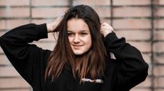 Talentovaná Anežka (13) má jasný životní cíl. Rodinu ale drtí zranění její maminky