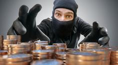 Stát vloni prodal kradené věci za 156 milionů! Kdo se z peněz radoval?