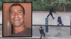 Prosil o milost, marně: Tohoto policistu popravili! VIDEO