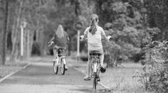 Na školním cyklovýletu zemřela studentka. Nepřežila srážku s autem