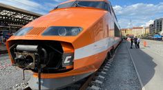 Unikátní podívaná. Do Česka dorazil legendární vlak TGV, jezdí rychlostí 300 km/h