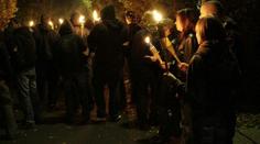 Ostře sledovaný pochod v Rakovníku skončil, policisté se honili s radikály