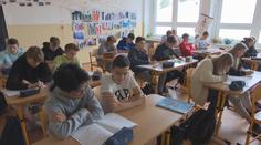 Nedostatek peněz ve školství. Ředitelé hledají, kde vzít na platy