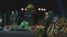 Rozloučení s Janem Kačerem: Zůstává výrazným představitelem silné generace, řekl ředitel Národního divadla
