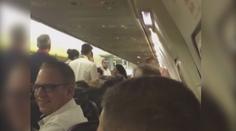 Na palubě letadla se strhla bitka! Pilot musel nouzově přistát