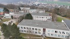 Policie prověřuje drsný případ šikany páťačky. Surové bití si spolužáci natáčeli