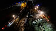 Přednostovi stanice hrozí za tragickou srážku vlaků v Řecku doživotí