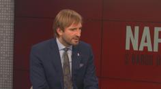 Napřímo s Adamem Vojtěchem