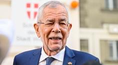 Prezidentské volby v Rakousku: Podle odhadů byl znovuzvolen Van der Bellen
