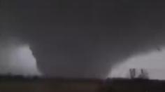 VIDEO: Děsivé záběry tornáda, které zdevastovalo Kentucky