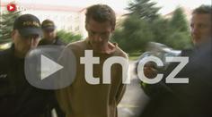 EXKLUZIVNĚ! TO JE ON! Napadl dvě děti železnou tyčí! Soud na něj uvalil vazbu