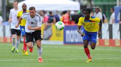 Rychlík Podolski dal Ekvádoru gól za DEVĚT VTEŘIN!