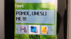 Unesli mě a chtějí výkupné, psala žena příteli v sms