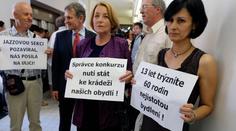 Rána pro klienty H-Systemu. Jejich stížnost smetl Ústavní soud