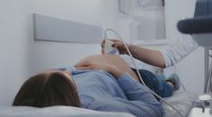 Nečekaný nález ostravských vědců. V plodové vodě našli mikroplasty