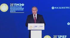 Putin je na drogách, tvrdí expert. Mají to dokazovat záběry z jeho projevu