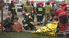 Na přechodu ve Štětíně vjel řidič do lidí. Devatenáct je zraněných, z toho šest dětí