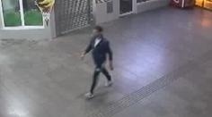 Deviant se v Praze pokusil znásilnit dívku! Policii zatím uniká