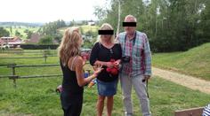 Žena našla přání v manželově knize. Bylo od jeho druhé rodiny