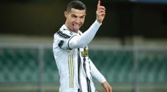 Juventus stále dluží Ronaldovi hromadu peněz. Hráč přistoupil k právním krokům
