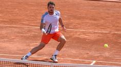 Wawrinka ztratil set, ale postoupil. Dál jdou i tři Češi, Forejtek končí