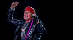 Zpěvák Axl Rose čelí žalobě za sexuální napadení z roku 1989