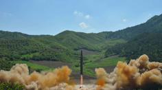 Severní Korea odpálila dvě rakety, zřítily se do moře, oznámil Soul