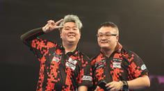 Pomozte nám. Hvězdy World Cup of Darts touží být profíky, ale nemají peníze