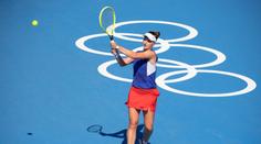 Dominance českého tenisu nekončí. Krejčíková s Vondroušovou jdou dál