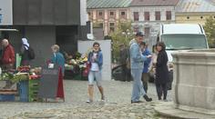 K doktorovi jen s rouškou, na pivo do půlnoci! Kraje mění opatření