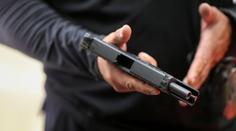 Hrůza na pražském gymnáziu. Žák měl přinést pistoli a vyhrožovat spolužákům