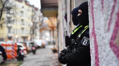 Obří zásah proti islamistům. Německá policie prohledává domy